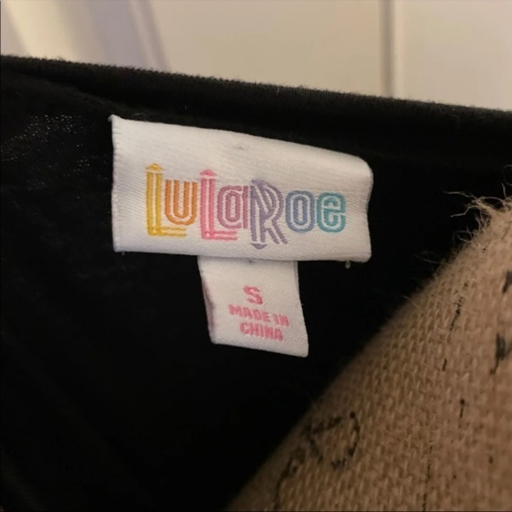 Lularoe Hazel - Picture 3 of 6